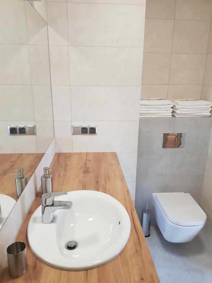 Oisin Wroclaw Apartment ภายนอก รูปภาพ